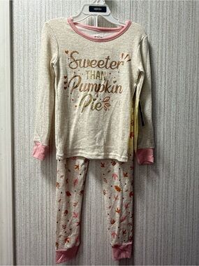 Girls' Cream & Pink 'Sweeter Than Pumpkin Pie' Pajama Set